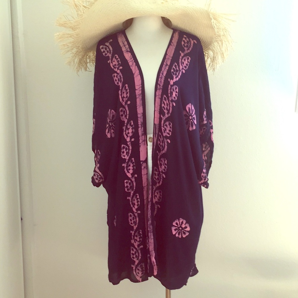 Tie dyed kimono style top